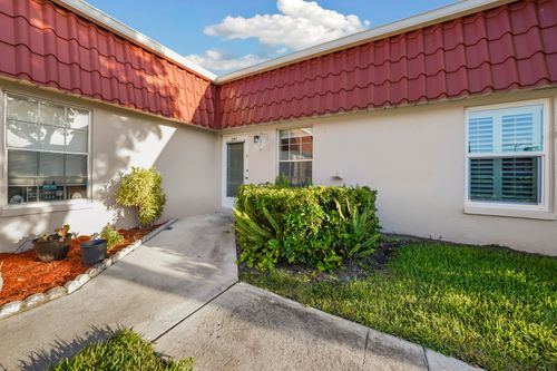 b-270 Cape Cod Cir, Lake Worth, FL, 33467-2611 | Card Image