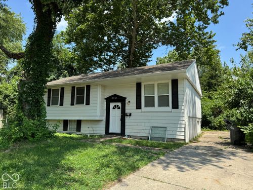 3841 Harvest Ave, Indianapolis, IN, 46226-5461 | Card Image