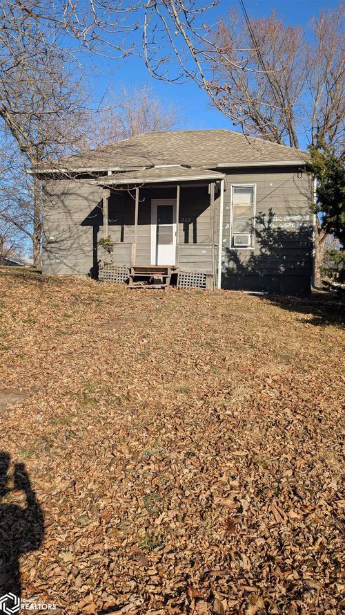 207 Cass St, Sidney, IA, 51652-8000 | Card Image