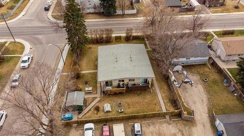 5906 60 St, Red Deer, AB, T4N2P8 | Card Image
