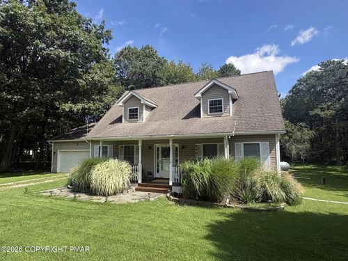142 Stillwater Dr, Pocono Summit, PA, 18346-7739 | Card Image