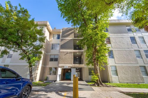 apt-110-1885 W 56th St, Hialeah, FL, 33012-7356 | Card Image