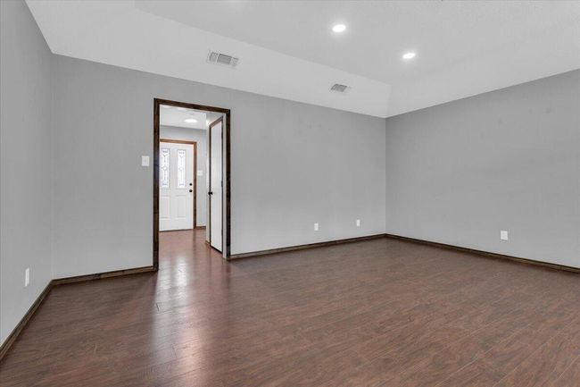 415 E Adams St, House other with 3 bedrooms, 2 bathrooms and null parking in Levelland TX | Image 7