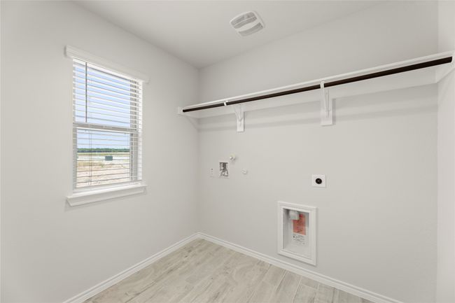 201 Bandit Trl, House other with 4 bedrooms, 2 bathrooms and null parking in Terrell TX | Image 17