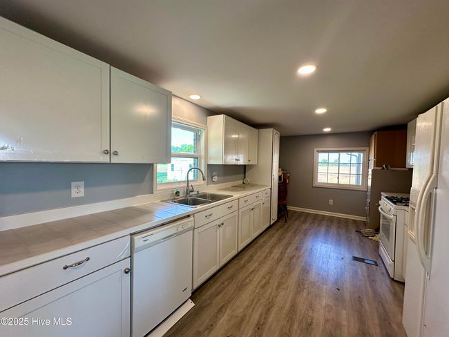 7392 Nc Highway 99 S, House other with 3 bedrooms, 2 bathrooms and null parking in Pantego NC | Image 7