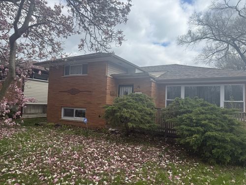 3105 172nd St, Hazel Crest, IL, 60429-1107 | Card Image