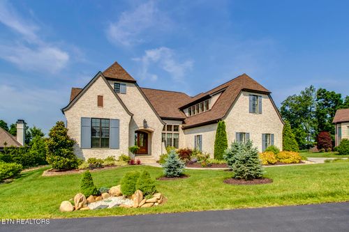 1270 Shadow Hill Dr, Lenoir City, TN, 37772-1538 | Card Image