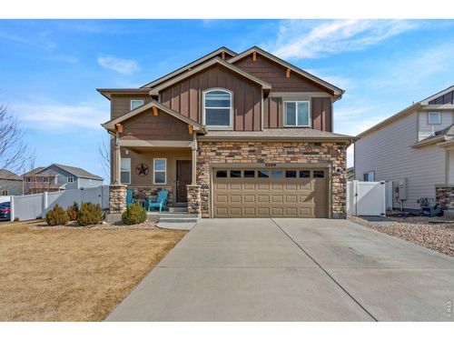 5599 Clarence Dr, Windsor, CO, 80550-2686 | Card Image