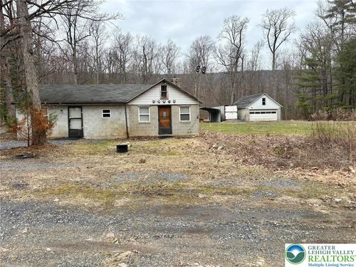 3088 Delps Road, Moore Twp, PA, 18038 | Card Image