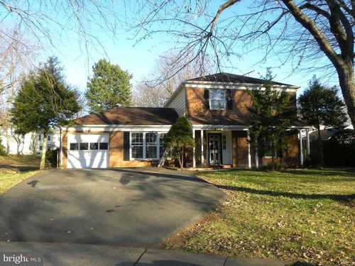 4205 Kincaid Ct, CHANTILLY, VA, 20151-2731 | Card Image