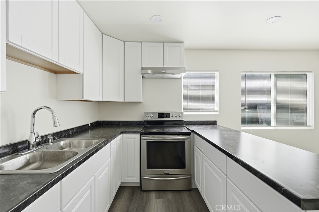 Residential Lease in Inglewood