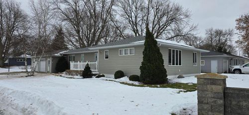 313 3rd Ave N, Emmons, MN, 56029-1122 | Card Image