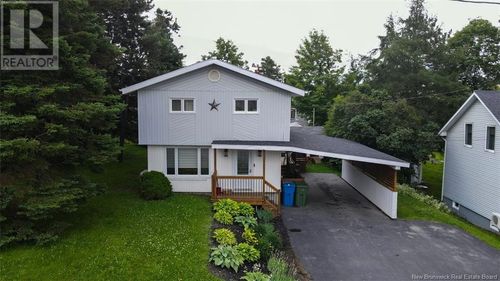 161 35e Ave, Edmundston, NB, E3V2V5 | Card Image