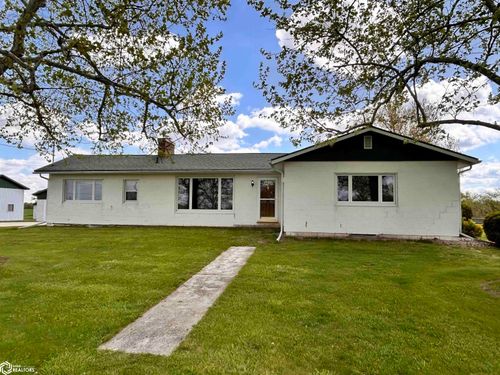 1404 Lake Rd, Ottumwa, IA, 52501-9666 | Card Image