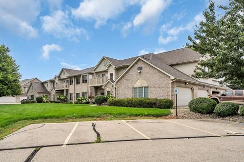 67-6631 Spring Hill Drive, Mount Pleasant, WI, 53406 | Card Image
