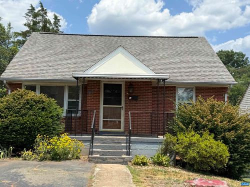 913 Druid Ave, CHARLOTTESVILLE, VA, 22902-6320 | Card Image
