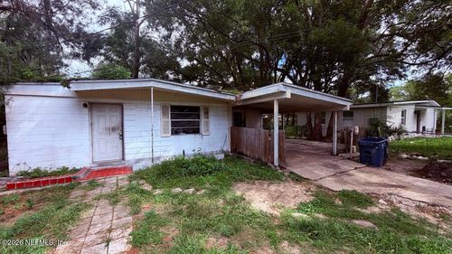 10482 Pinehurst Dr, Jacksonville, FL, 32218-5233 | Card Image