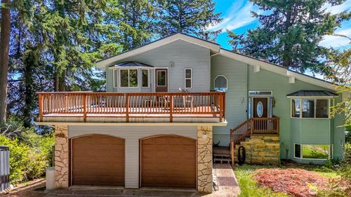 10125 Totem Way, Anderson Island, WA, 98303-9715 | Card Image