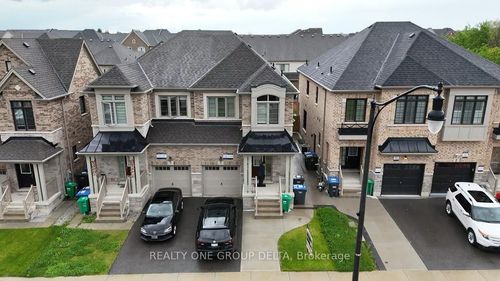 6 Quinton Ridge, Brampton, ON, L6Y6J4 | Card Image