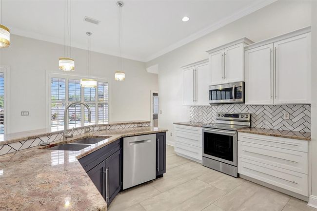 2863 Duncan Tree Cir, House other with 4 bedrooms, 3 bathrooms and null parking in VALRICO FL | Image 19
