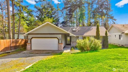 1583 Mark St, Oak Harbor, WA, 98277-8295 | Card Image
