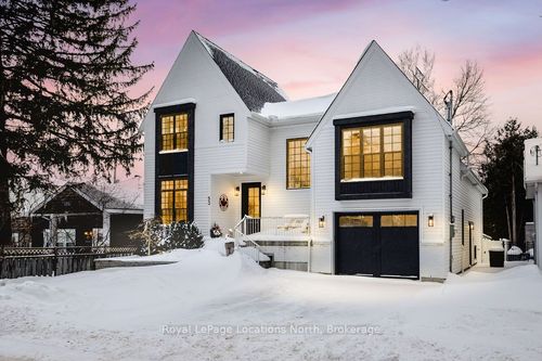 53 Niagara St, Collingwood, ON, L9Y3X1 | Card Image