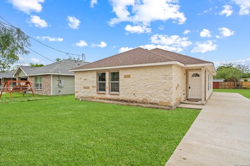 9446 Strech Ave, San Antonio, TX, 78224-2720 | Card Image