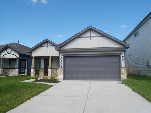 6435 Downey Ln, Rosharon, TX, 77583-5568 | Card Image