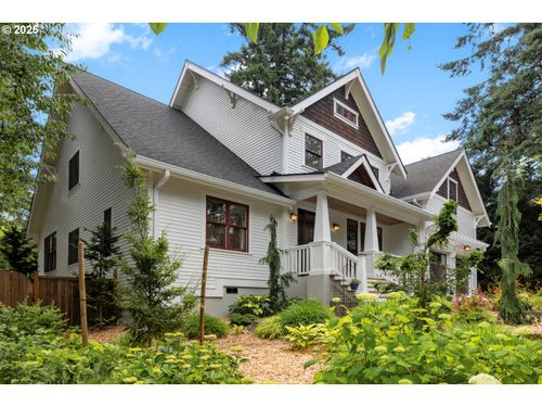 12624 Sw 22nd Ave, Lake Oswego, OR, 97034-1157 | Card Image