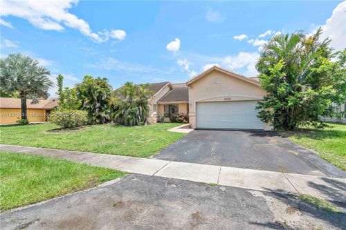8250 Nw 51st Ct, Lauderhill, FL, 33351-4932 | Card Image
