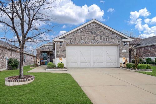 7629 Parade Dr, Aubrey, TX, 76227-2145 | Card Image