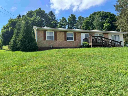 403 Adair St, Terra Alta, WV, 26764-1152 | Card Image