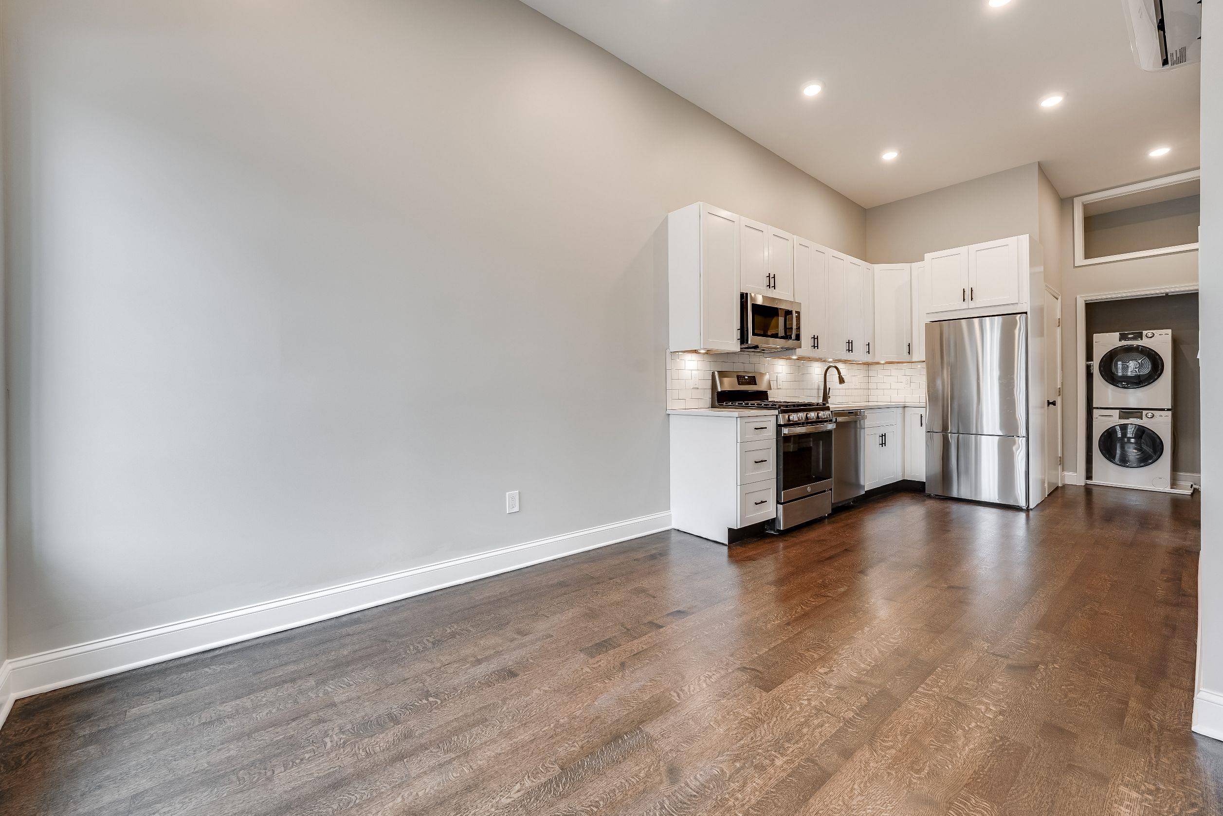 Residential Lease in JC, West Bergen 4