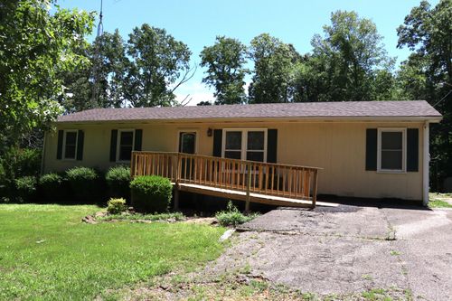 90 Laurel Ln, Paris, TN, 38242-7933 | Card Image