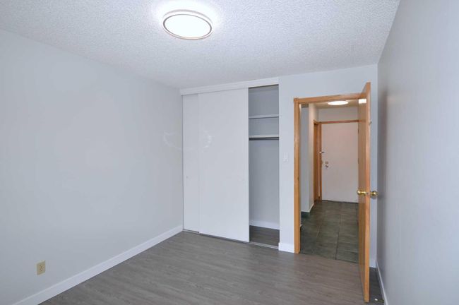 303 - 635 56 Avenue Sw, Condo with 2 bedrooms, 1 bathrooms and 1 parking in Calgary AB | Image 16