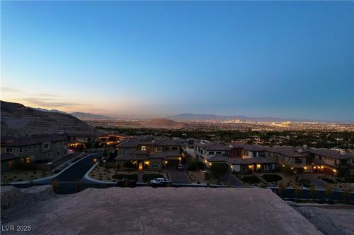 34 Mountain View Dr, Las Vegas, NV, 89141-6191 | Card Image