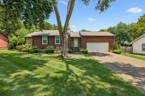 653 Mercer Dr, Hermitage, TN, 37076 | Card Image