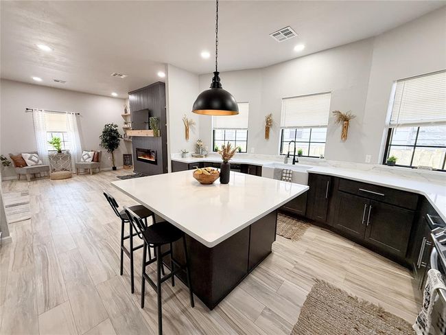 612 W Iowa Ave, House other with 4 bedrooms, 2 bathrooms and null parking in Chickasha OK | Image 6