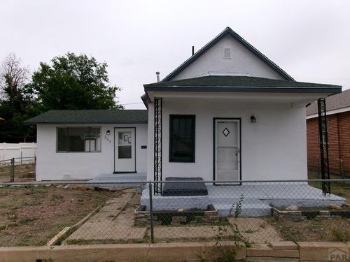 220 N Bradford Ave, Pueblo, CO, 81003-3324 | Card Image