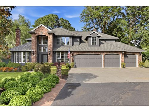 847 Ne Rogahn St, Hillsboro, OR, 97124-1675 | Card Image