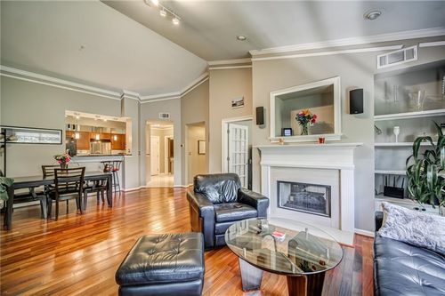 3275 Lenox Rd Ne, Atlanta, GA, 30324-2568 | Card Image