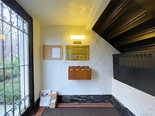 apt-6k-64 Sagamore Rd, Bronxville, NY, 10708-1555 | Card Image