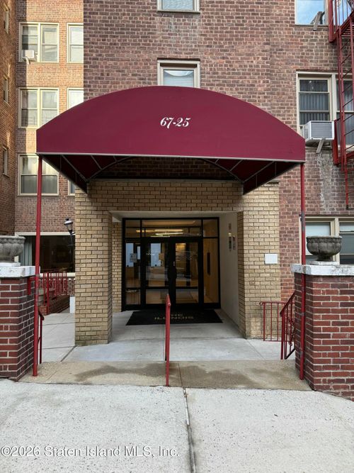 apt-7h-6725 Clyde St, Forest Hills, NY, 11375-4021 | Card Image