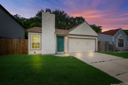 2851 Coral Field Dr, San Antonio, TX, 78245-1756 | Card Image