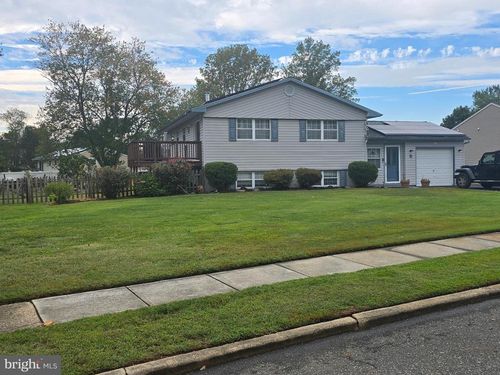 5 Benedette Dr, Waterford Works, NJ, 08089-2419 | Card Image