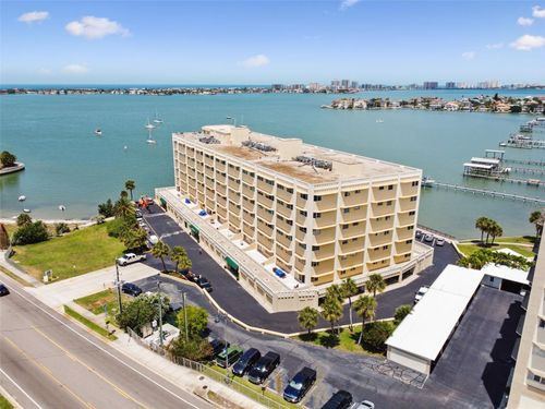 apt-411c-100 Bluff View Dr, BELLEAIR BLUFFS, FL, 33770-1355 | Card Image