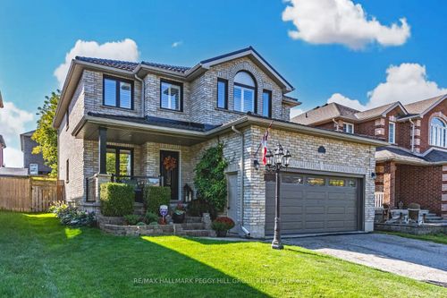 35 Benjamin Lane, Barrie, ON, L4N0S2 | Card Image