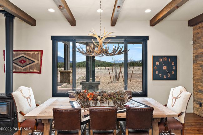 Dining Area | Image 29