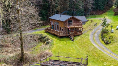 27 Olson Rd, Quinault, WA, 98575-1100 | Card Image