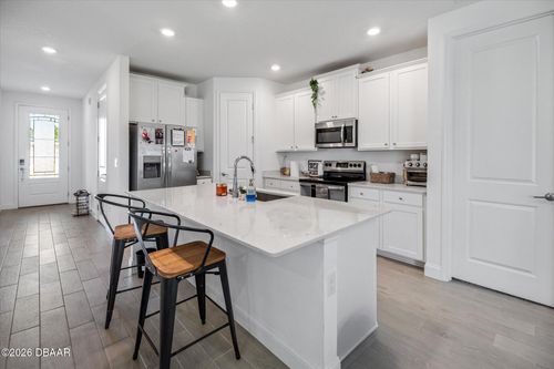 2170 Raglan Cir, Ormond Beach, FL, 32174-9357 | Card Image